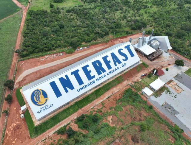 Armazém Graneleiro – Nova Crixás - GO